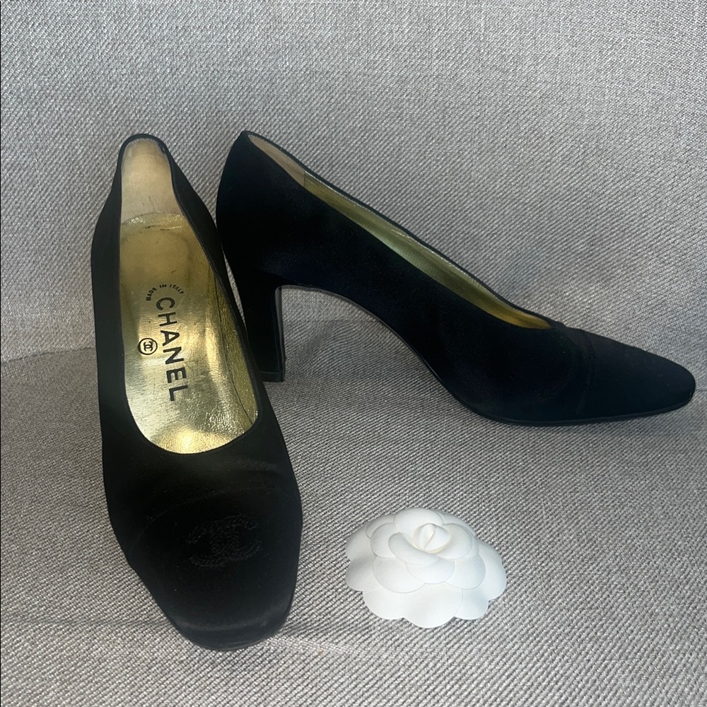 CHANEL Vintage CC Lovo Silk Black Pumps High Heel Shoes - Picture 5 of 15